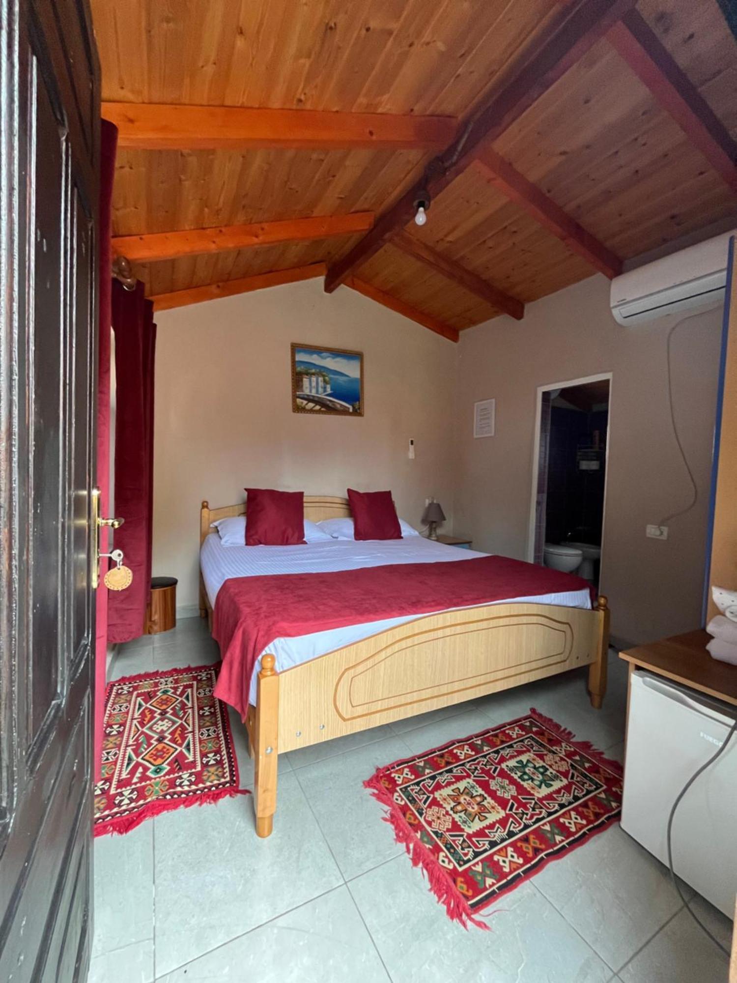 Rooms Emiliano Castle Of Kruja エクステリア 写真